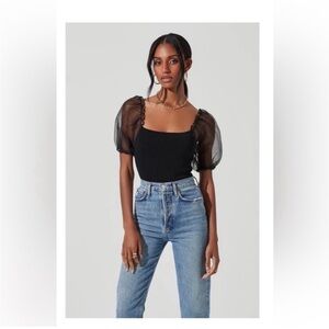 ASTR the label Darling sheet puff-sleeve top. New with tags